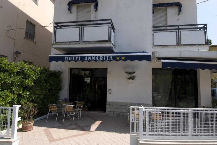 Hotel Annarita Римини Экстерьер фото